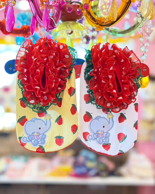 Now accepting reservations ☆Strawberry Elephant Hoodie☆