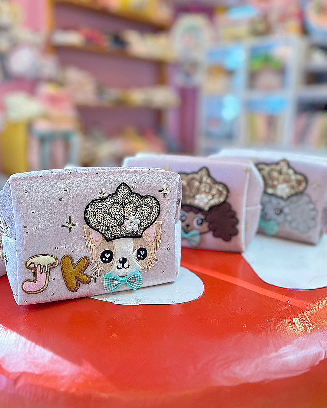 限定商品☆キャラクター ポーチ☆