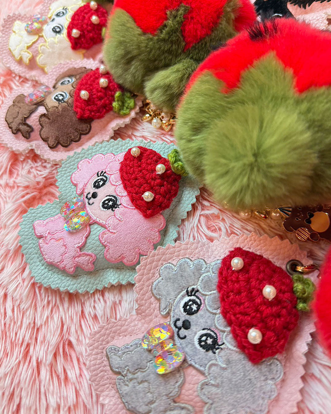 ☆キャラクターいちご チャーム ☆