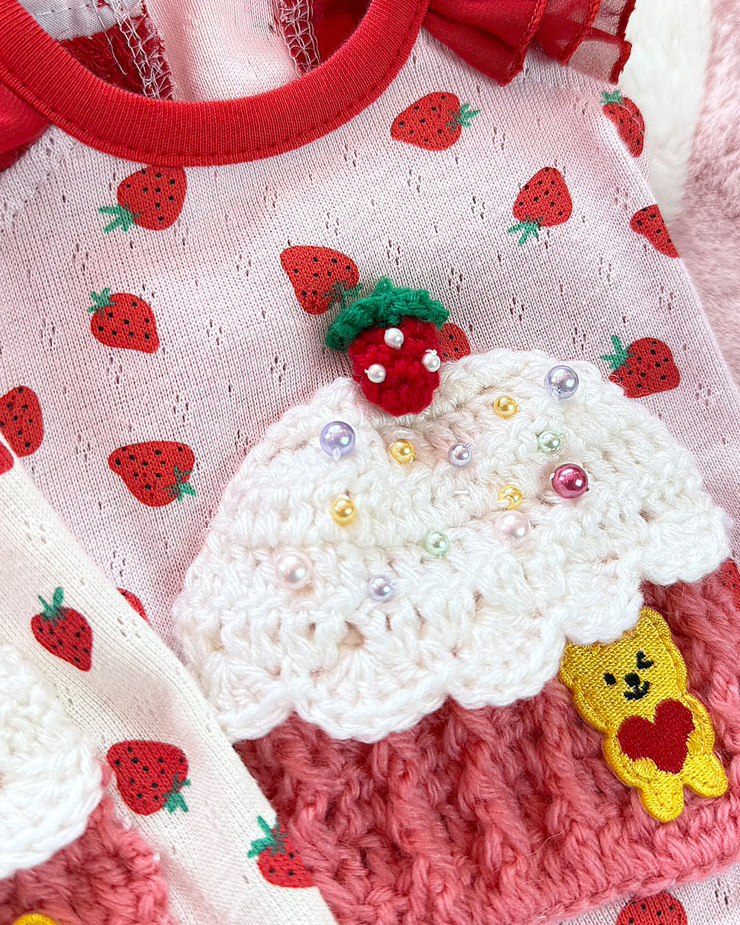 予約受付中☆いちごケーキTシャツ☆