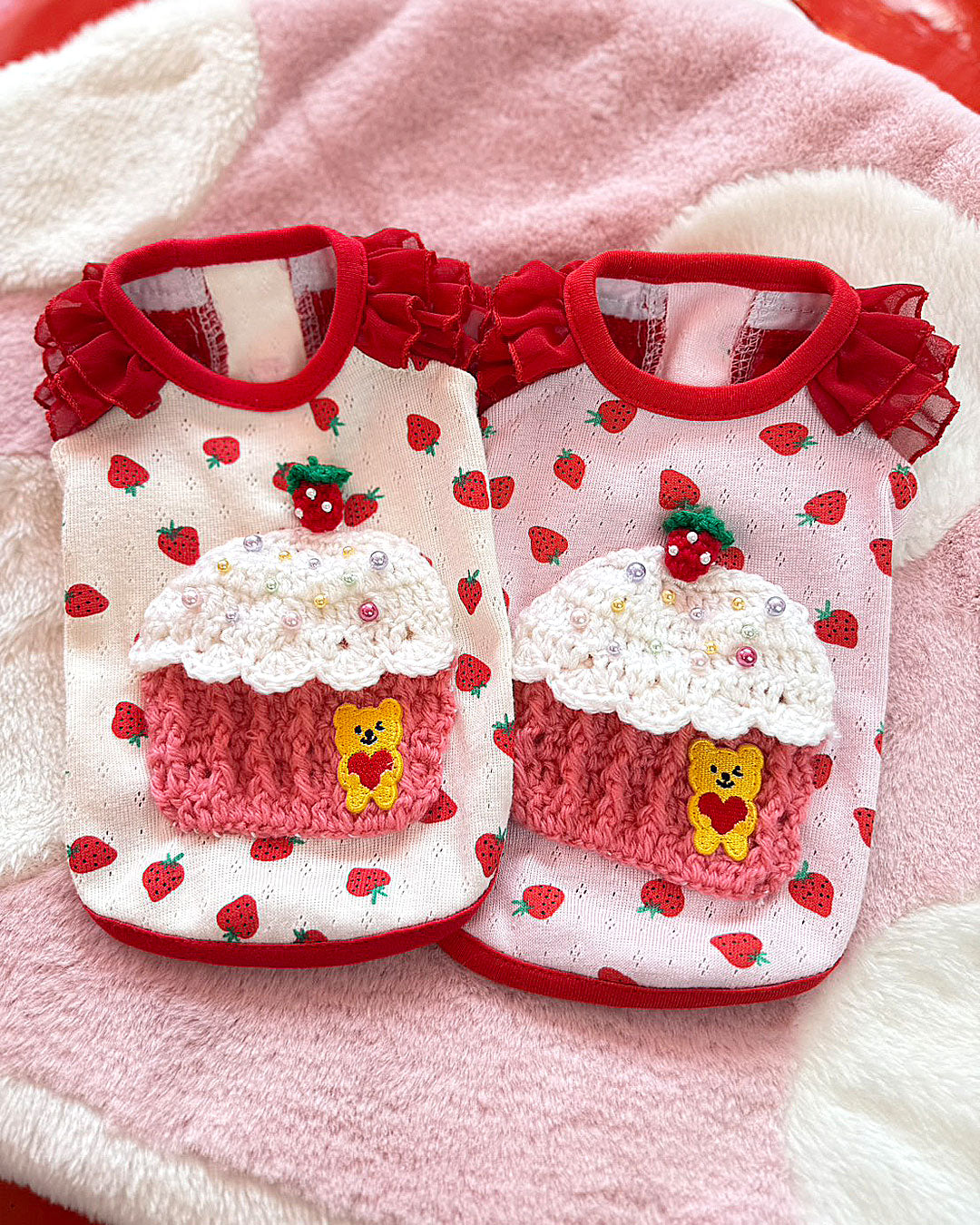 予約受付中☆いちごケーキTシャツ☆